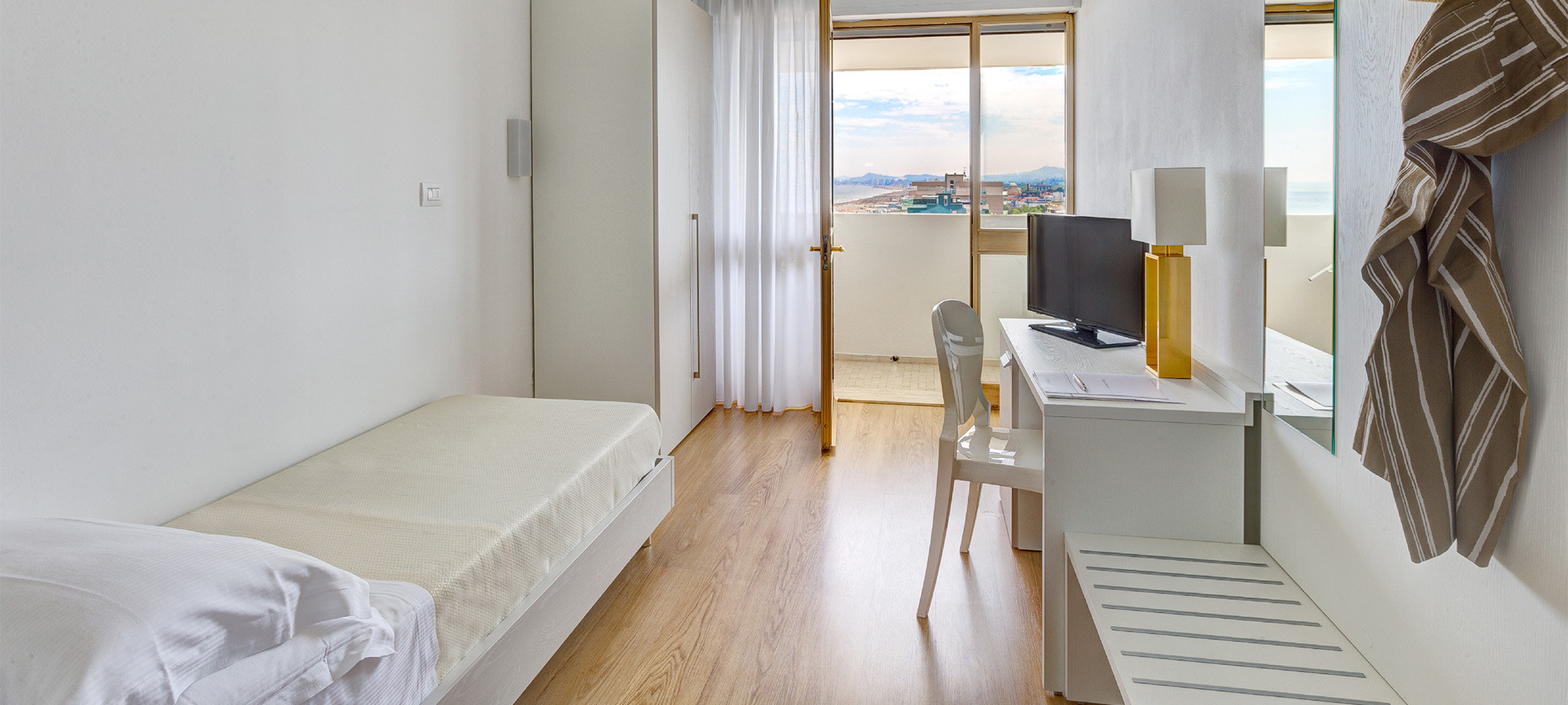 media.camera-singola-classic-2000x900