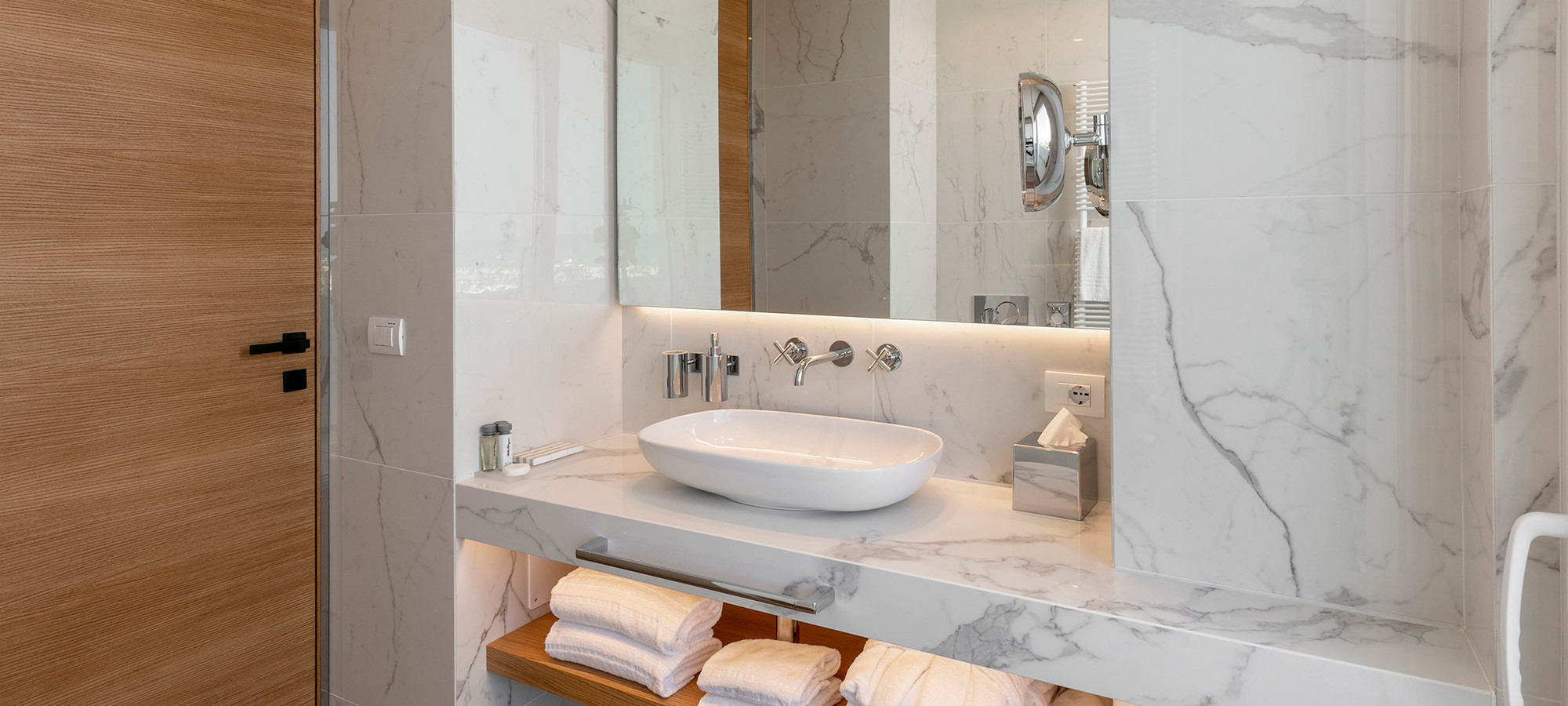media.bagno_E3A7545-OK_108-2000x900