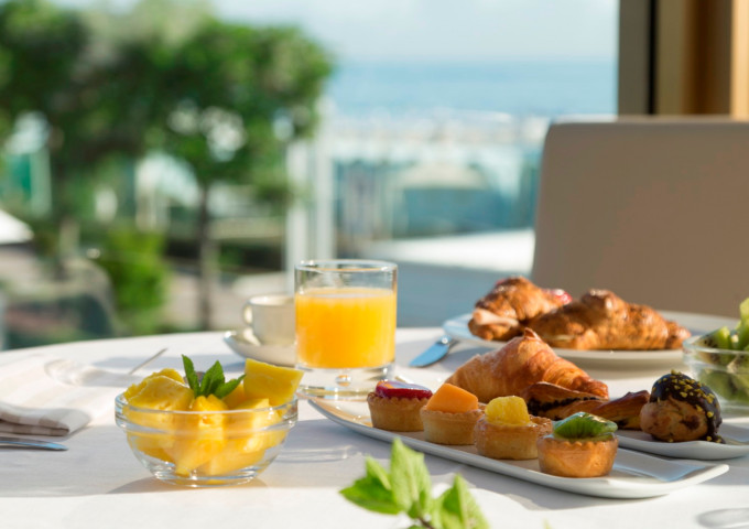 media.colazione hotel riccione
