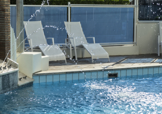 media.piscina-abners