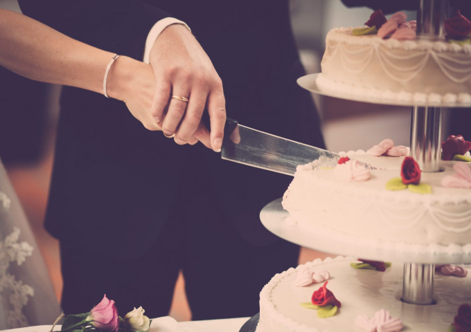 media.matrimonio taglio torta