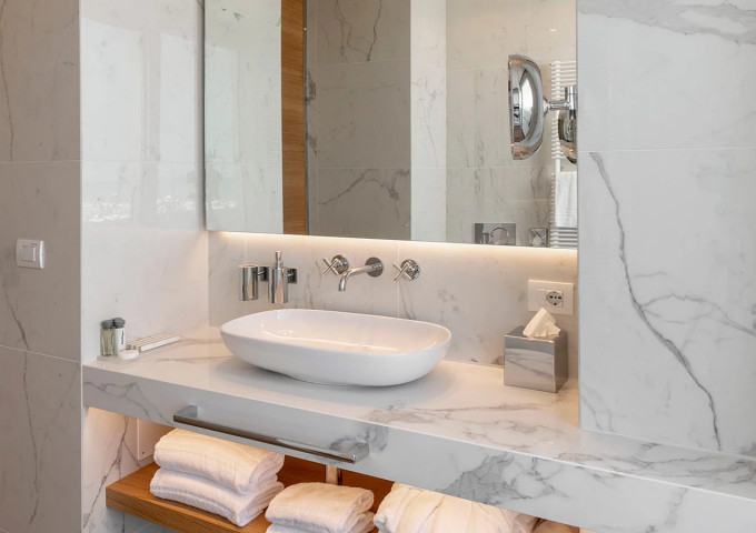 media.bagno_E3A7545-OK_108-2000x900-1