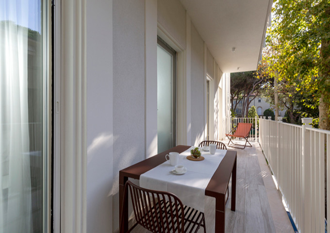 media.residence-elegance-balcone-piani-superiori-trilocale