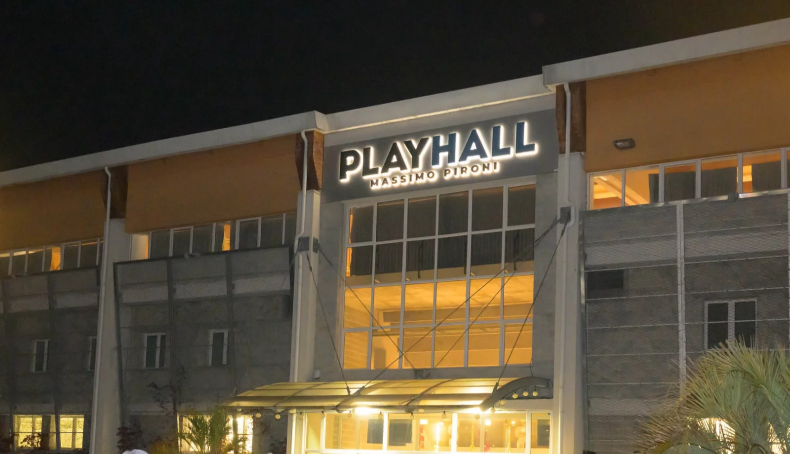 media.playhall-massimo-pironi-riccione-hotel-abners-riccione