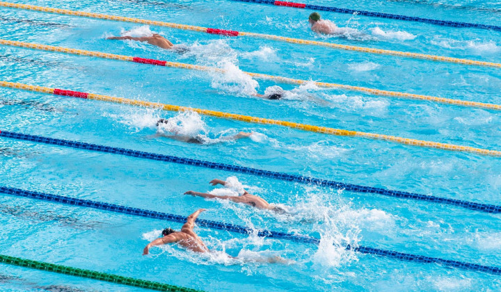 media.criteria nuoto riccione offerte