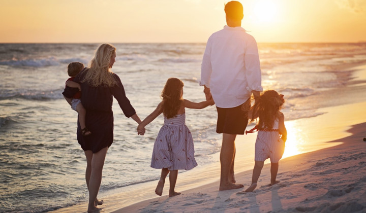media.hotel abners riccione pacchetti speciali per il ponte del 2 giugno sul mare a riccione