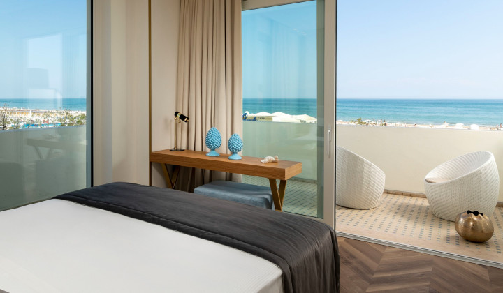 media.luxury_summer_nottigratis_riccione-abners